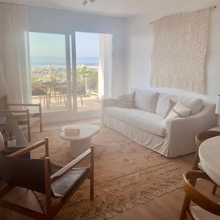 La Rossa Apartment *